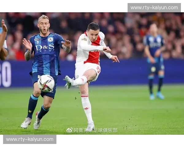 新闻荷甲：点亮荷甲每一刻